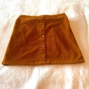 Gold corduroy skirt, medium 7/8. Like new in excellent condition.
